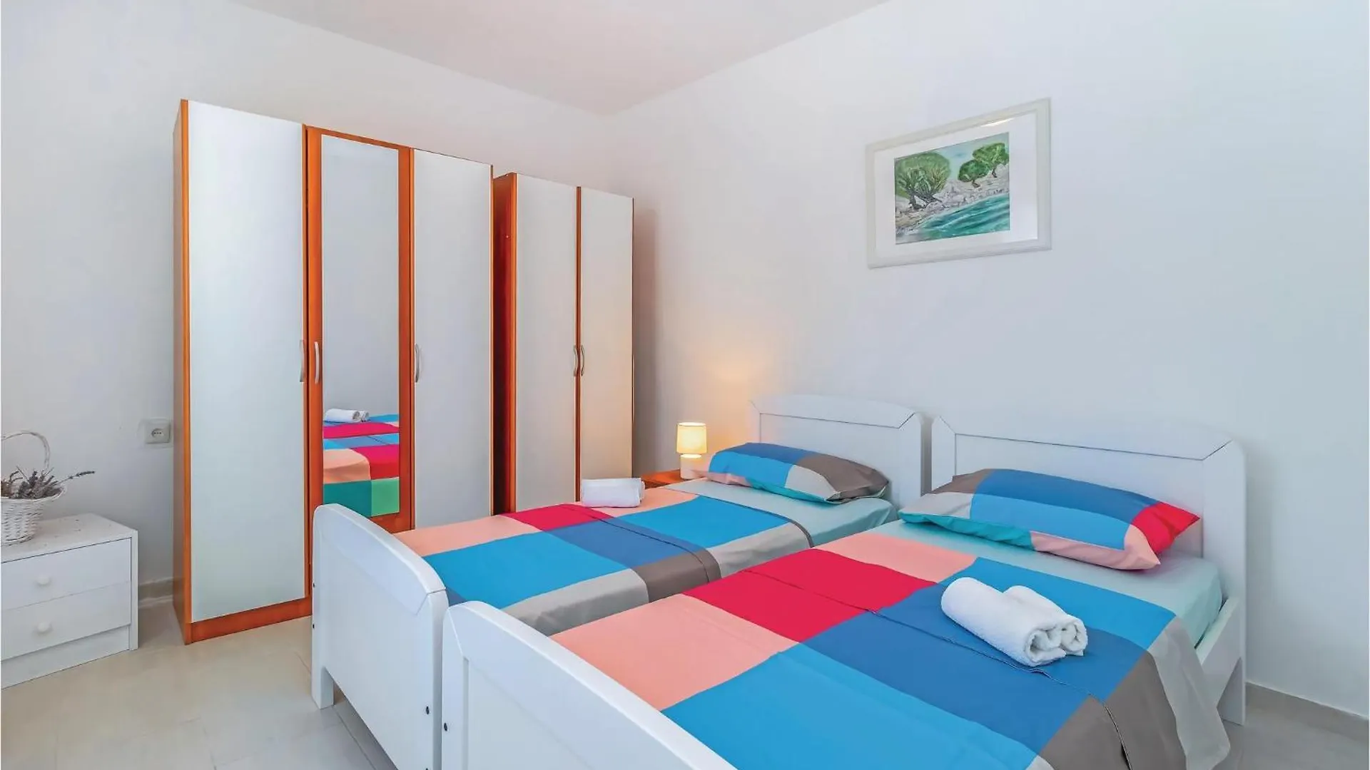 別荘 Lovely Home In Klenovica With Kitchen