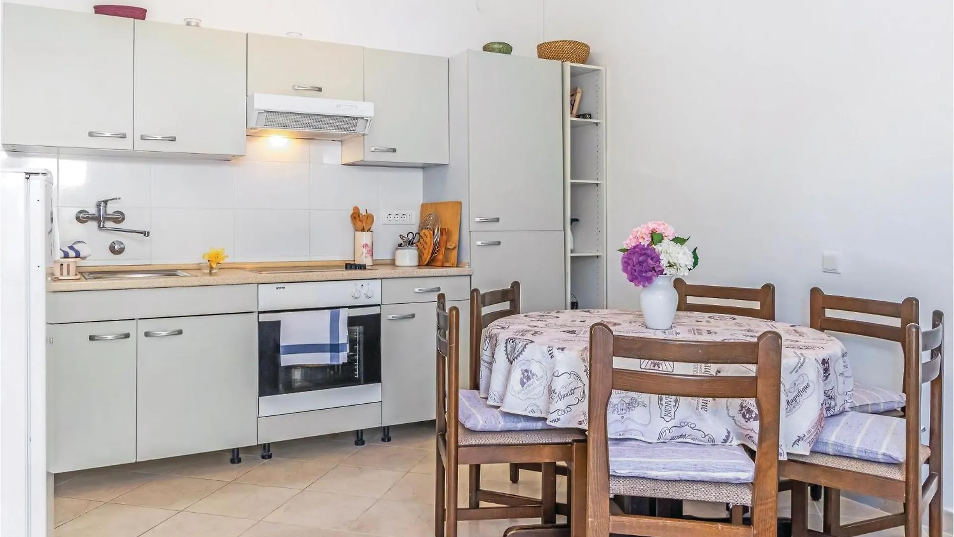 Lovely Home In Klenovica With Kitchen クロアチア